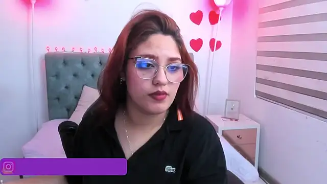 Snapshot of Camiila_Osorio chatting on February 2025 10:06:02 AM Camiila Osorio online show from February 2025 10:06:02 AM