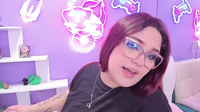 Snapshot of Camiila_Osorio chatting on September 2025 07:58:02 PM Camiila Osorio online show from September 2025 07:58:02 PM