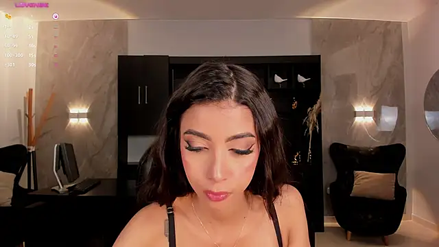 ValeriaVelvet online show from March 2025 06:16:01 PM