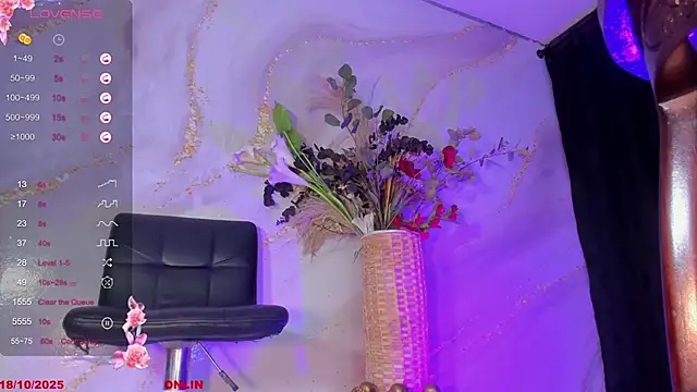 Karla-Ebony online show from October 2025 01:56:02 PM