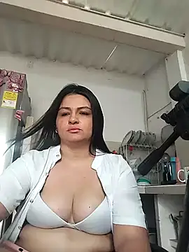 Linda Lars online show from February 2025 02:53:02 PM