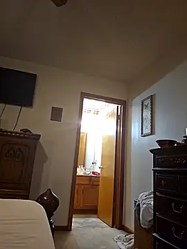 coolbrease10 online show from December 2024 09:39:01 PM