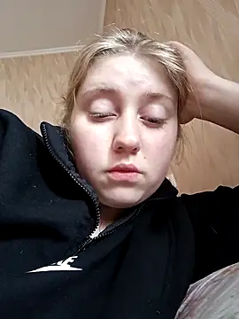 Snapshot of AnastasiaSky19 chatting on November 2025 08:24:01 AM AnastasiaSky19 online show from November 2025 08:24:01 AM