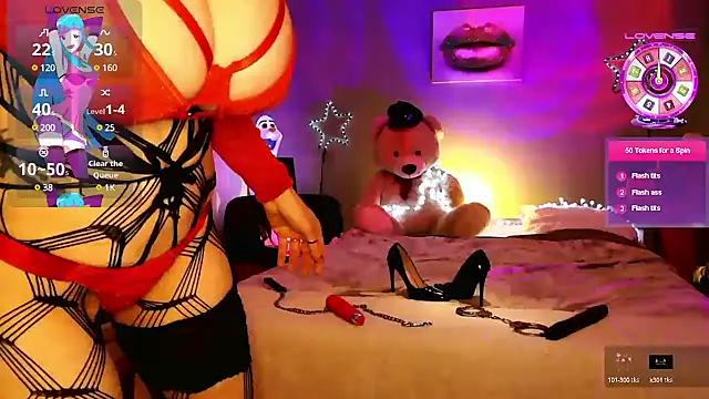 Stripgirl31 online show from February 2025 05:39:01 PM