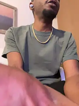 MobyDxck online show from January 2025 07:57:01 AM