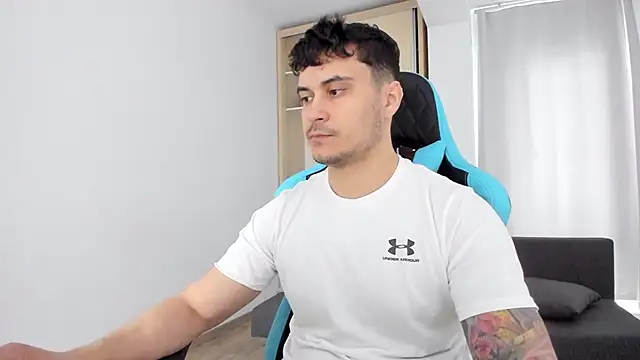 MatMalonne online show from February 2025 11:34:02 AM