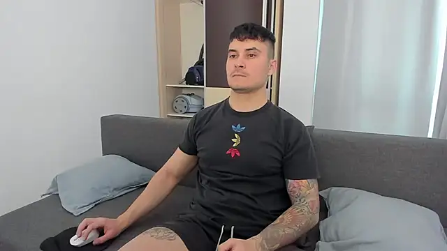 MatMalonne online show from January 2026 11:27:02 AM