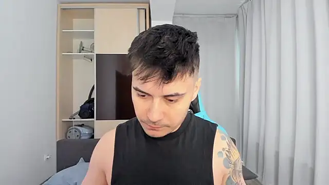 MatMalonne online show from February 2026 07:25:02 AM