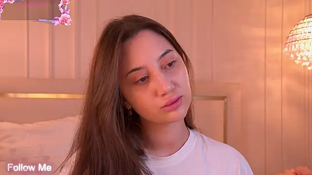 MaryReel online show from December 2025 09:40:02 AM