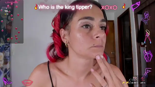 serafelle online show from December 2024 04:25:01 AM