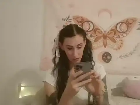 averietheangel online show from March 2025 09:01:02 PM