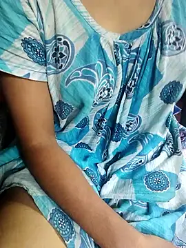 Snapshot of Ralisha_Rani chatting on October 2025 05:39:02 AM Ralisha Rani online show from October 2025 05:39:02 AM