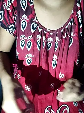 Snapshot of Ralisha_Rani chatting on October 2025 07:34:01 PM Ralisha Rani online show from October 2025 07:34:01 PM