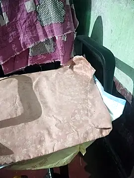 Snapshot of Ralisha_Rani chatting on November 2025 02:02:01 AM Ralisha Rani online show from November 2025 02:02:01 AM