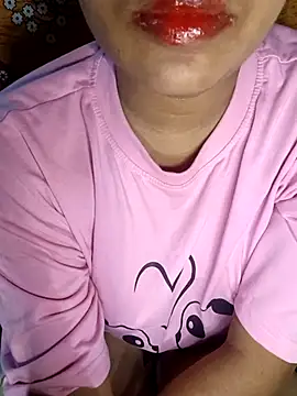 Snapshot of Ralisha_Rani chatting on June 2026 07:05:01 PM Ralisha Rani online show from June 2026 07:05:01 PM