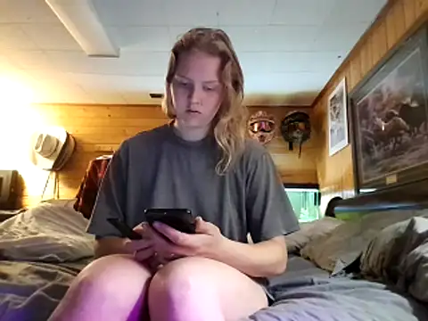 Ryan and Aurora online show from May 2026 10:27:01 PM