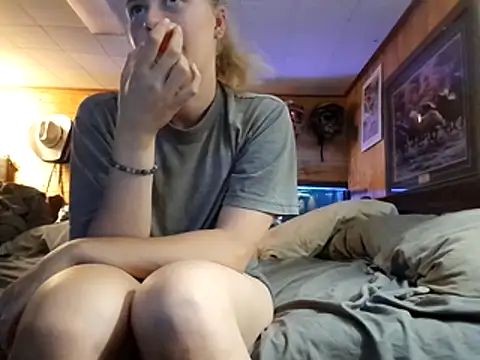 Ryan and Aurora online show from June 2026 09:51:02 PM