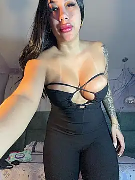 kiim taaylor online show from February 2026 11:22:02 AM