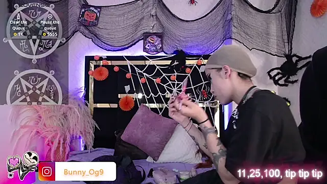 Bunny O online show from October 2025 08:49:02 PM