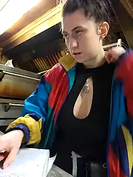 lavenderdelights online show from January 2025 11:55:01 PM