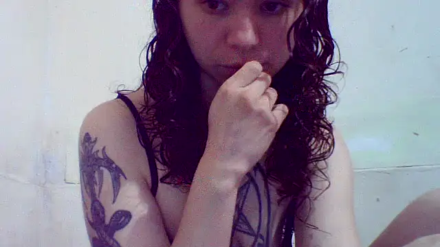 Snapshot of CELEna098rs707 chatting on November 2025 10:33:02 PM CELEna098rs707 online show from November 2025 10:33:02 PM