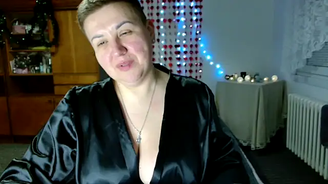 Snapshot of Annet1912 chatting on February 2025 08:51:02 PM Annet1912 online show from February 2025 08:51:02 PM