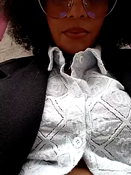 BlairSamy online show from March 2025 06:50:02 PM