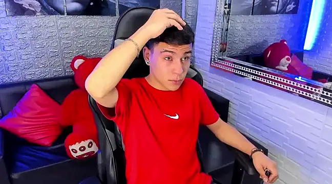 salvadorgomezx online show from January 2025 08:04:02 PM