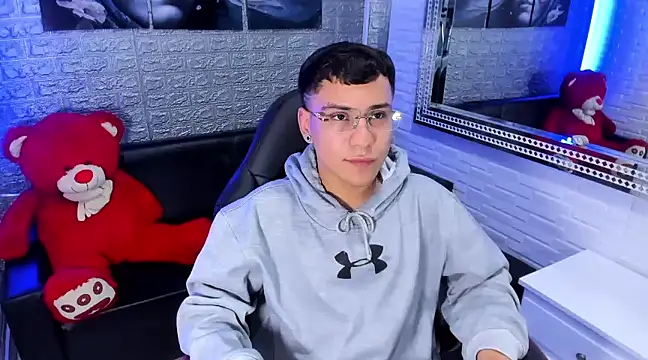 salvadorgomezx online show from February 2025 02:28:02 AM