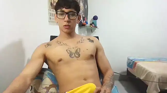 Dillom420 online show from March 2025 05:16:01 AM