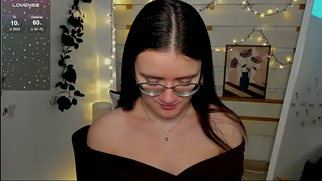 Josephine jo online show from February 2026 07:45:01 AM