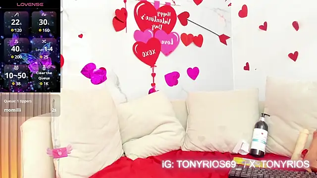Snapshot of ebonydreams01 chatting on February 2025 05:26:01 PM ebonydreams01 online show from February 2025 05:26:01 PM