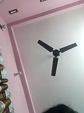 Myloveurvi online show from January 2026 03:28:02 PM