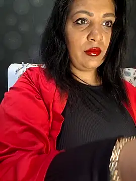 Snapshot of AmyCubes chatting on November 2025 07:31:01 AM AmyCubes online show from November 2025 07:31:01 AM