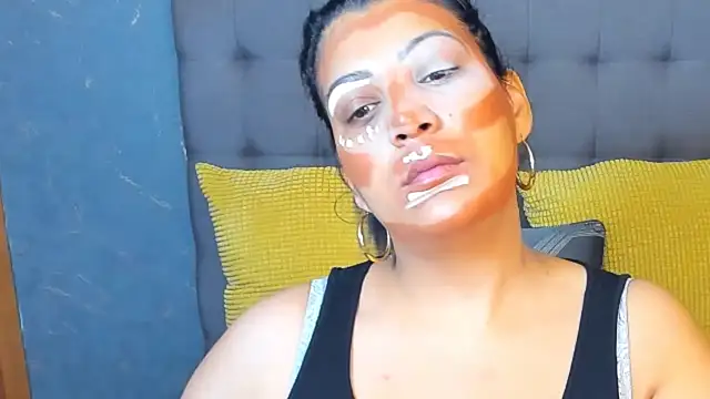 Snapshot of AmyCubes chatting on February 2026 05:15:01 AM AmyCubes online show from February 2026 05:15:01 AM