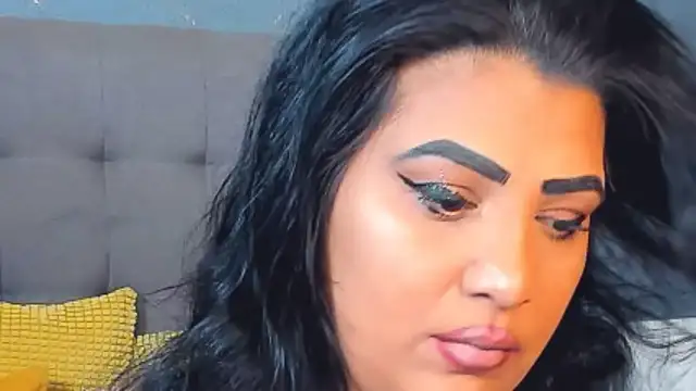 Snapshot of AmyCubes chatting on February 2026 11:28:01 AM AmyCubes online show from February 2026 11:28:01 AM