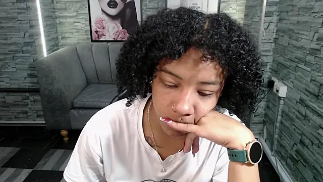 Violeth b online show from September 2025 12:48:01 PM