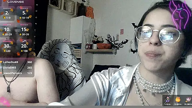 LisandreLaVenale online show from December 2024 03:08:02 AM