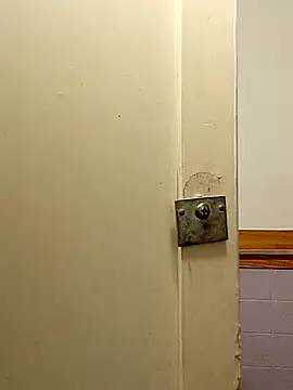 Snapshot of SkarlettRose96 chatting on September 2025 03:07:02 AM SkarlettRose96 online show from September 2025 03:07:02 AM