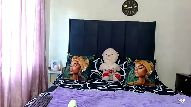 quenliyasa online show from November 2025 10:18:01 AM