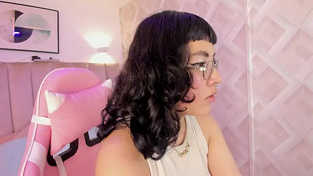 Haru Bonny online show from February 2026 08:47:01 PM