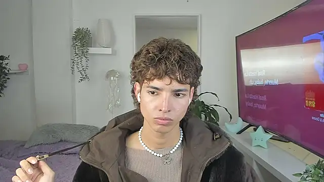 santy-kitty online show from November 2025 12:46:02 AM