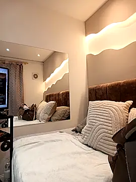 Alisson am online show from November 2025 11:24:02 AM