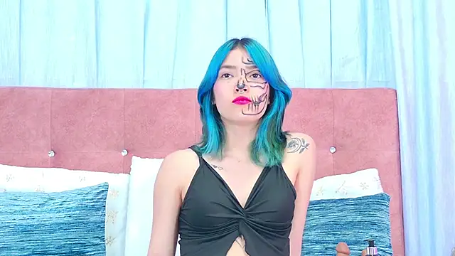 AlliciaKim online show from October 2025 07:26:02 PM