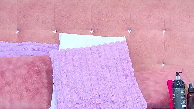 AlliciaKim online show from December 2025 07:12:02 PM