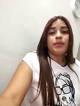 Snapshot of perlita05 chatting on February 2025 02:05:02 AM perlita05 online show from February 2025 02:05:02 AM