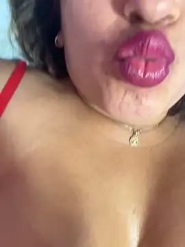 Snapshot of perlita05 chatting on September 2025 09:00:02 AM perlita05 online show from September 2025 09:00:02 AM