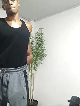 MAXIMO JHONS online show from September 2025 03:42:02 AM