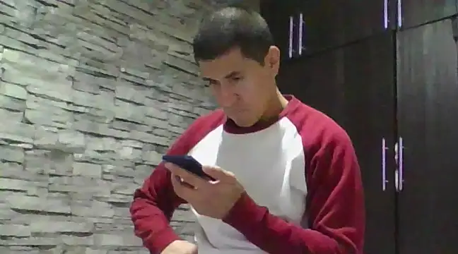 Snapshot of Sexylatin64 chatting on March 2025 03:20:01 AM Sexylatin64 online show from March 2025 03:20:01 AM