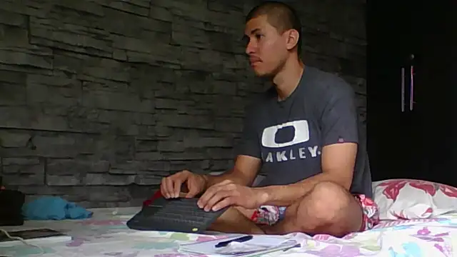 Snapshot of Sexylatin64 chatting on February 2026 03:10:01 PM Sexylatin64 online show from February 2026 03:10:01 PM